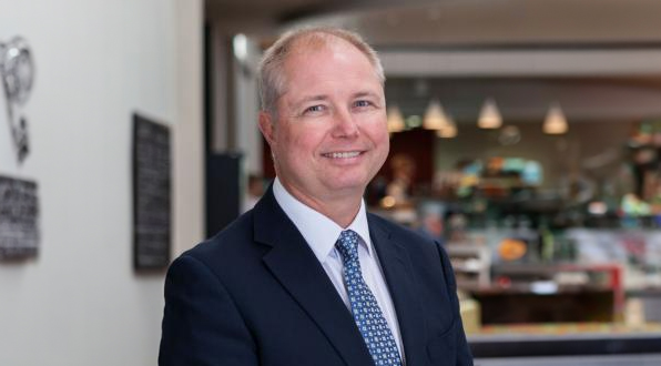Renowned Orthopedic Surgeon from the UK to visit RBH